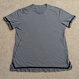 Lululemon Men's Grey Fast Free Bold Lines Short Sleeve Tee